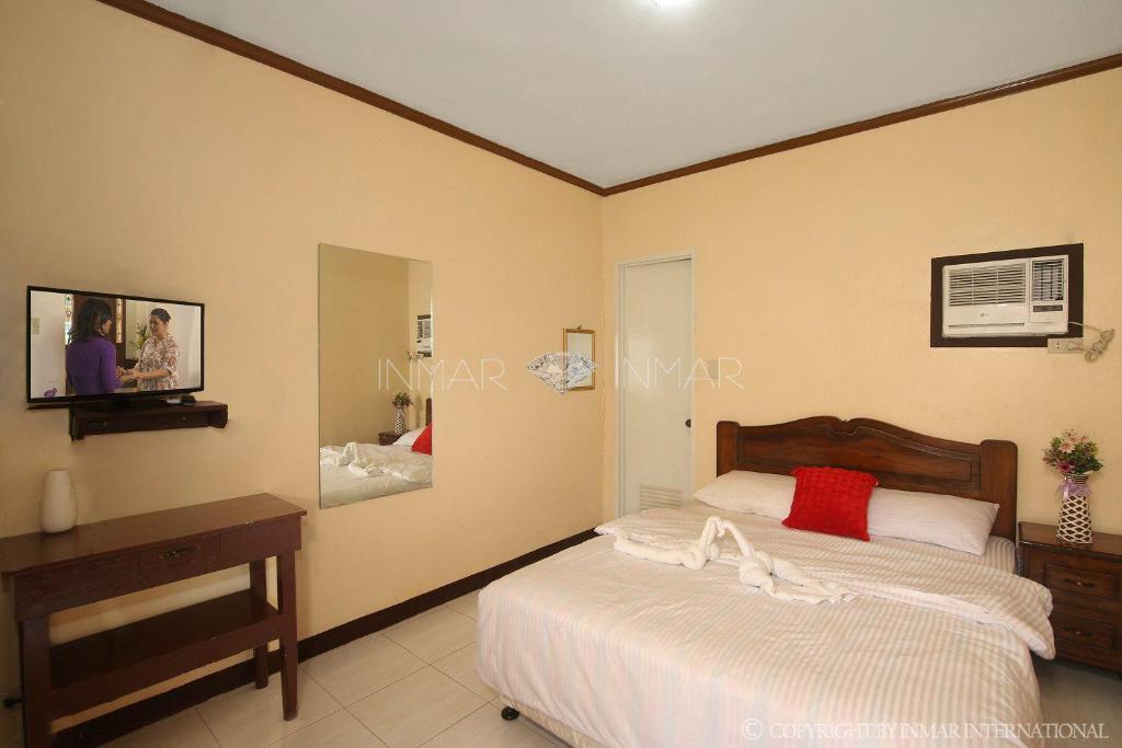 Ana Jean Lodging House photo 2