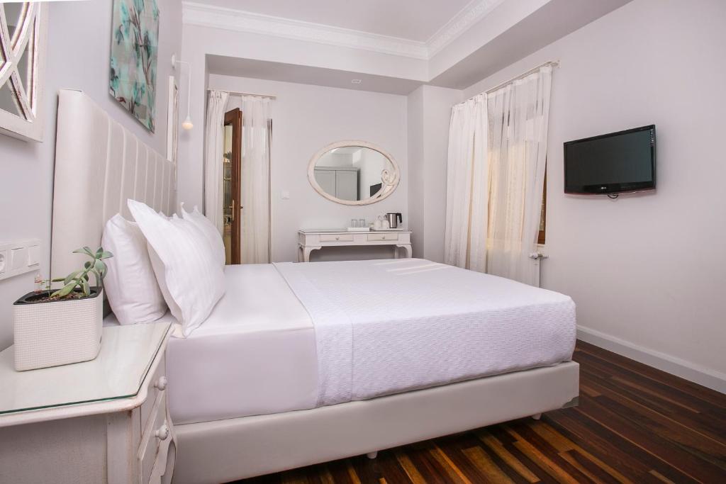 Ascot Hotel Büyükada photo 2