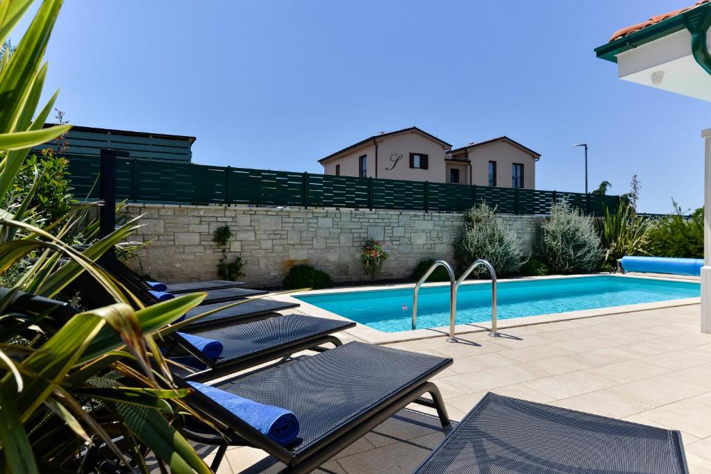 Villa Luciana, Buje photo 2