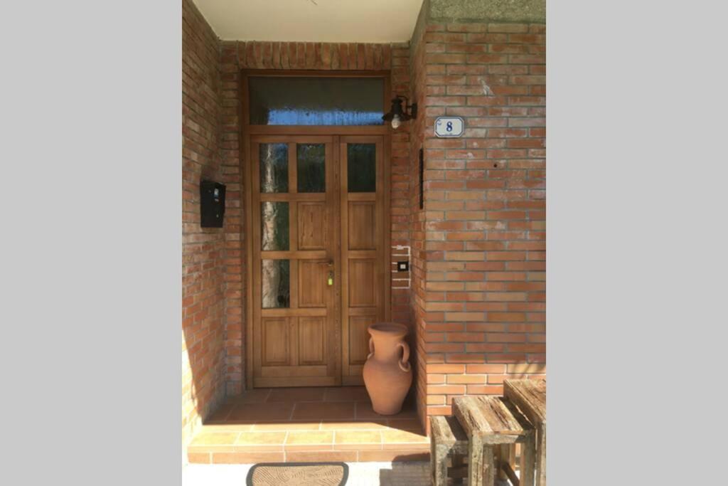 Casa a schiera fronte lago con giardino photo 4