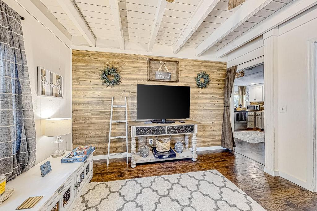 Honey Bear Hideaway photo 2