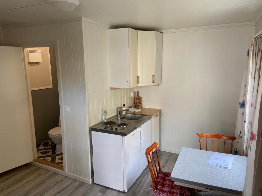 NyksundRom - small holiday flat photo 2