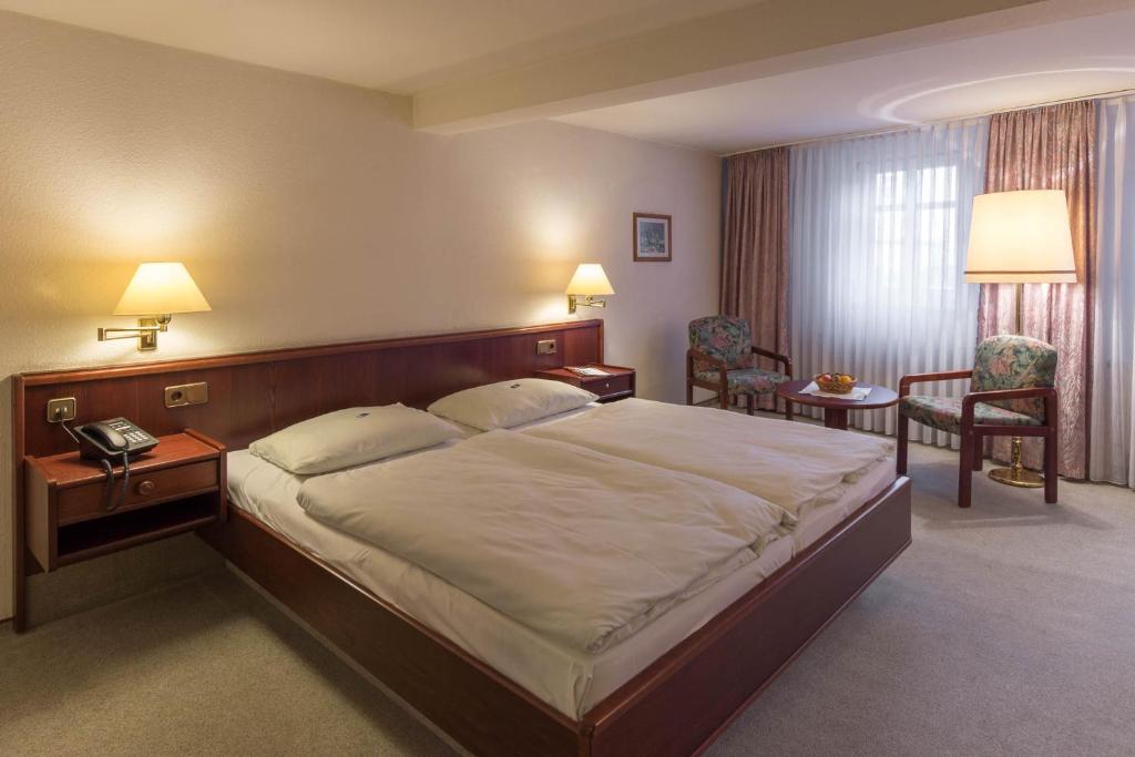 Hotel Altdeutsche Weinstuben photo 1
