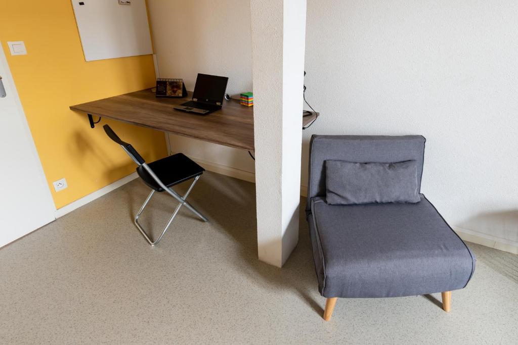 Studio centre ville avec parking privé photo 3