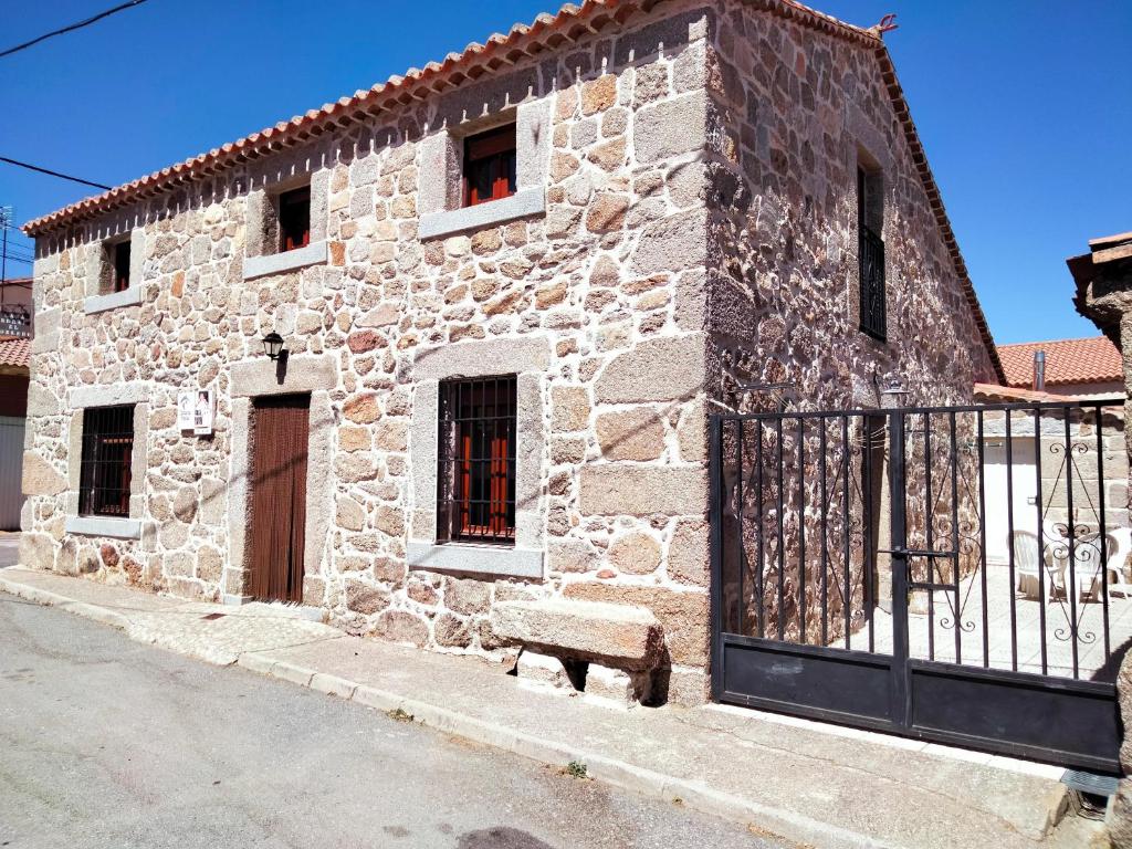 Casa Rural El Robledo photo 4