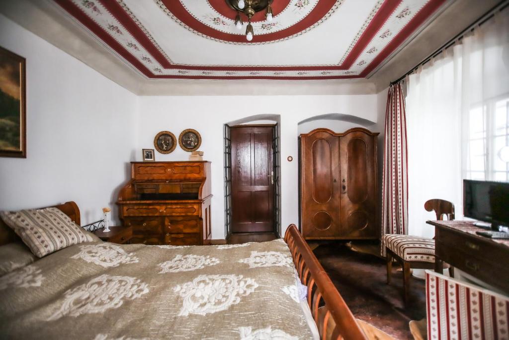 Pension Cortes photo 4