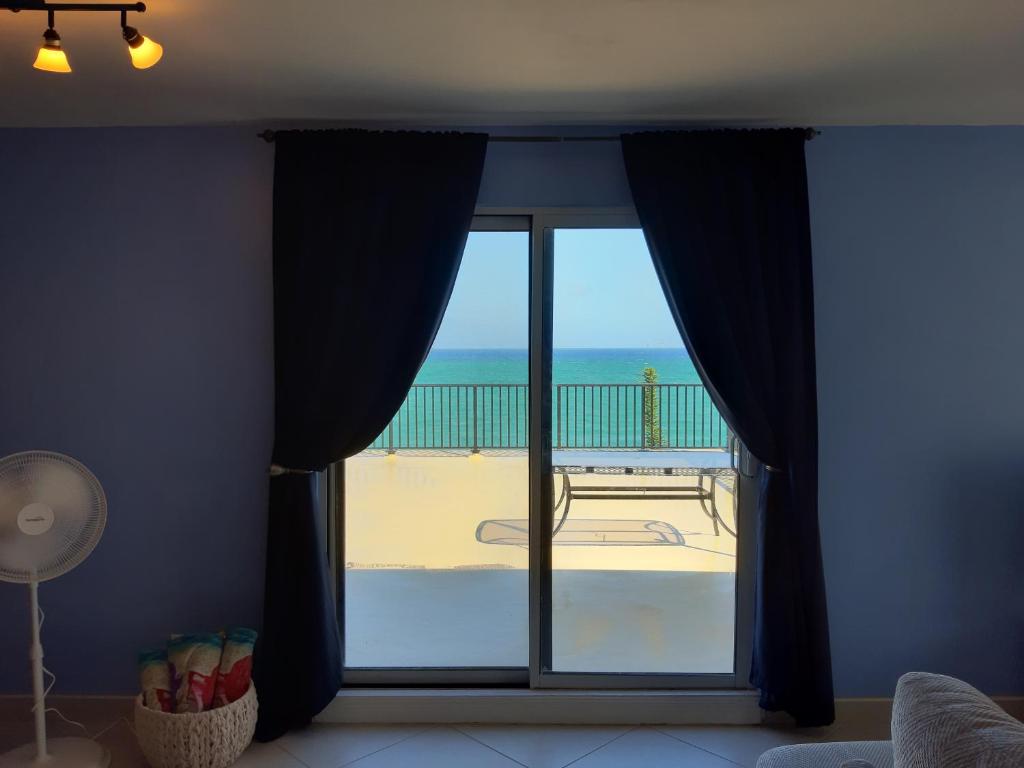 The Lookout at Coral Beach photo 2