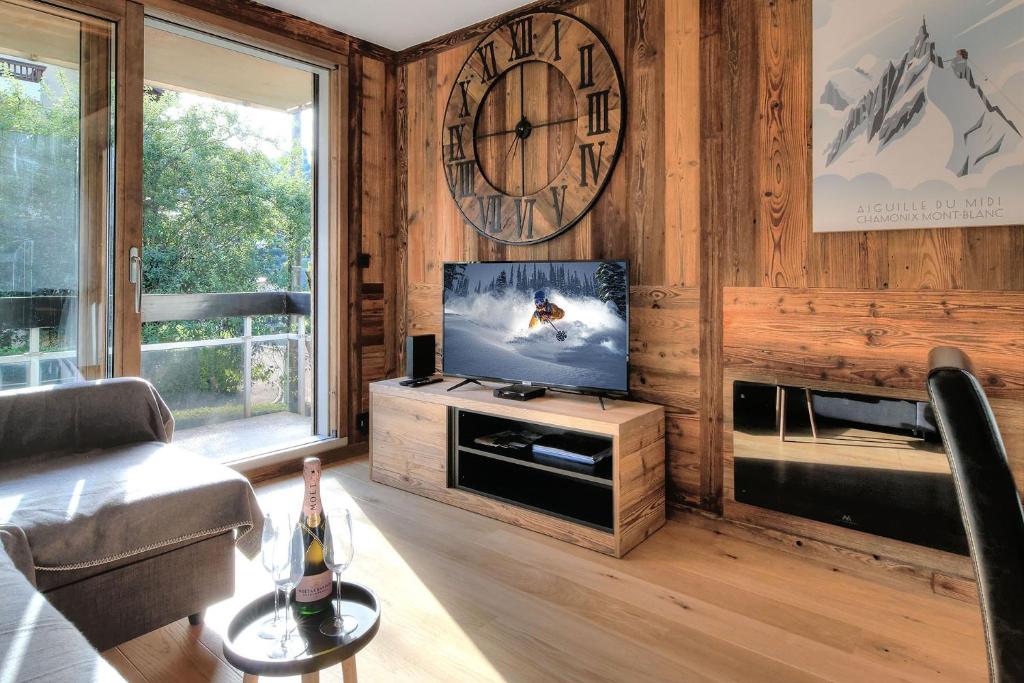 Appartement familial au pied de la télécabine 4* photo 2