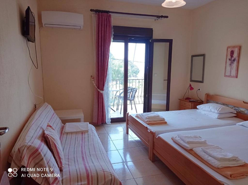 Kandilari Apartments photo 1