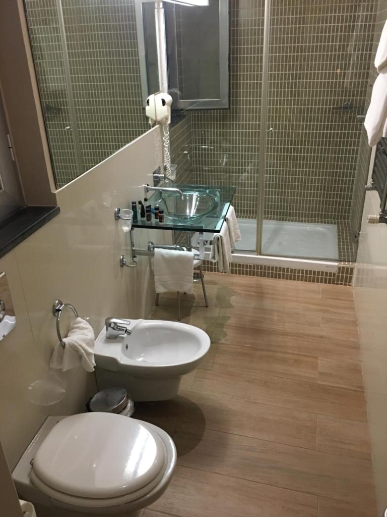 MH Design Hotel photo 3