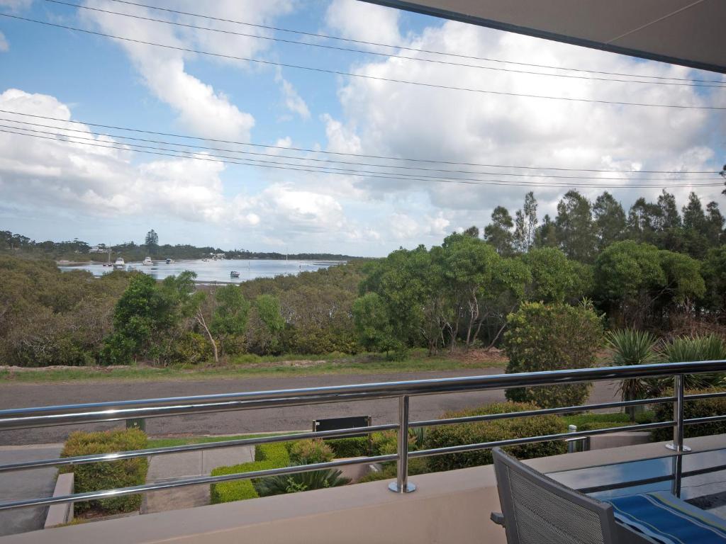 Magnificent Views - Mariners Mark 3