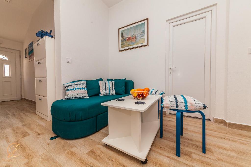 Family blue apartman Montenegro photo 2