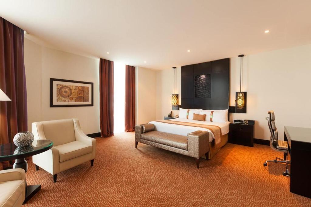Двухместный (Представительский номер), Отель Holiday Inn Dubai Al Barsha