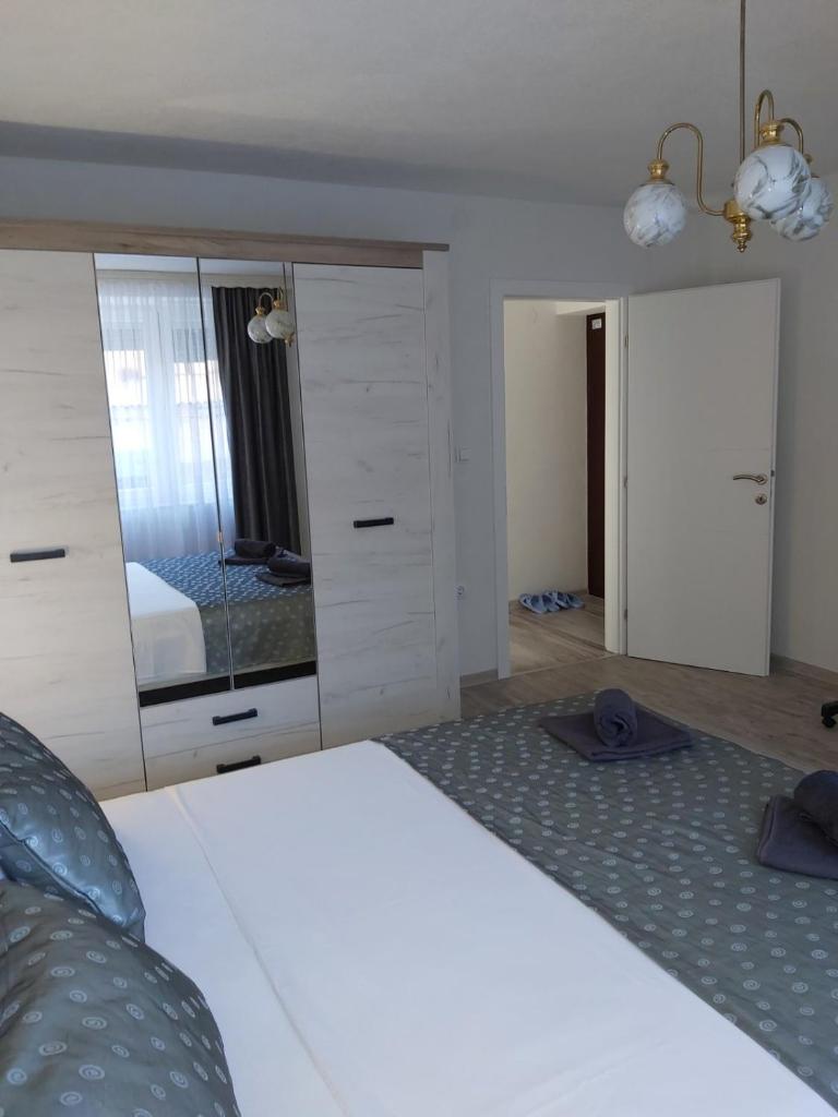 Apartman Alma photo 2