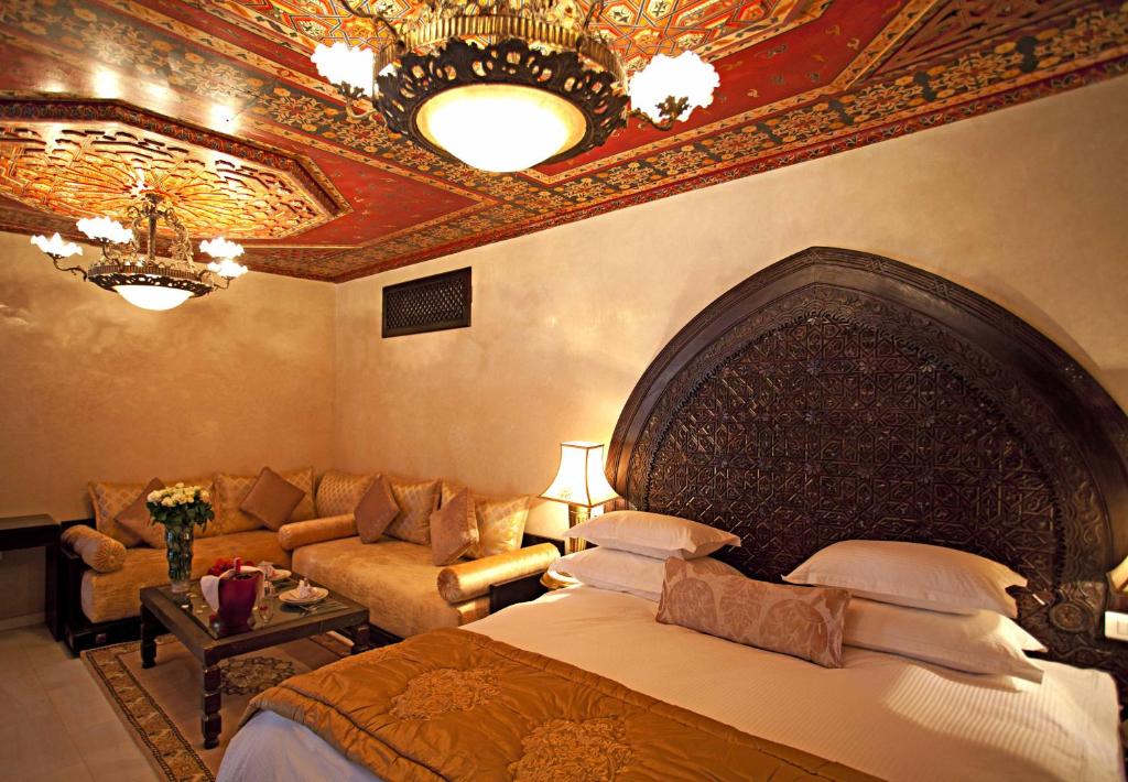 Сьюит (Улучшенный люкс (для 2 – 4 взрослых)), Palais Shéhérazade & Spa