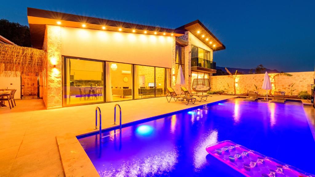 Salih - 2 Bedroom with jacuzzi in Kalkan Çayköy photo 2