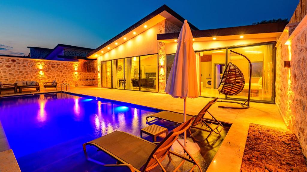 Villa Selim - 1 Bed Honeymoon Villa with jacuzzi in Kalkan photo 2