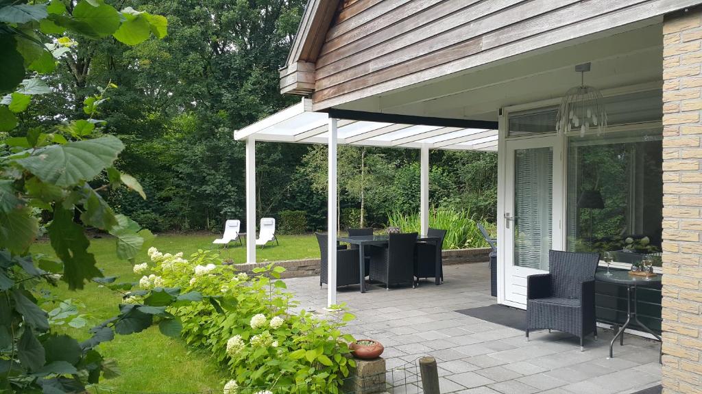 Sfeervolle villa in Gasselte Drenthe bij Hemelriek photo 1