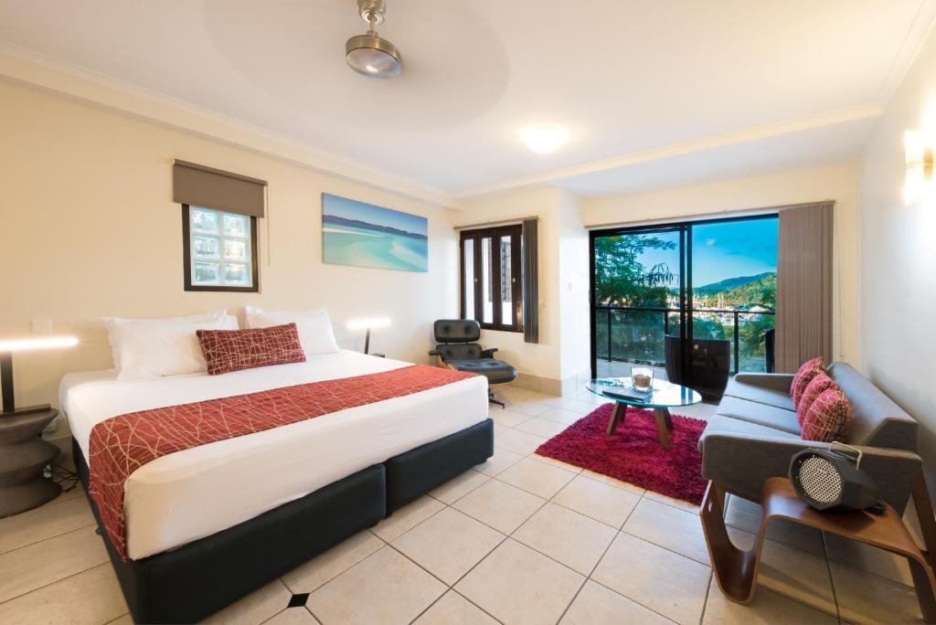 at Waterfront Whitsunday Retreat - Adults Only photo 2