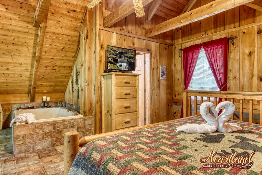 Cozy Mountain Hideaway image