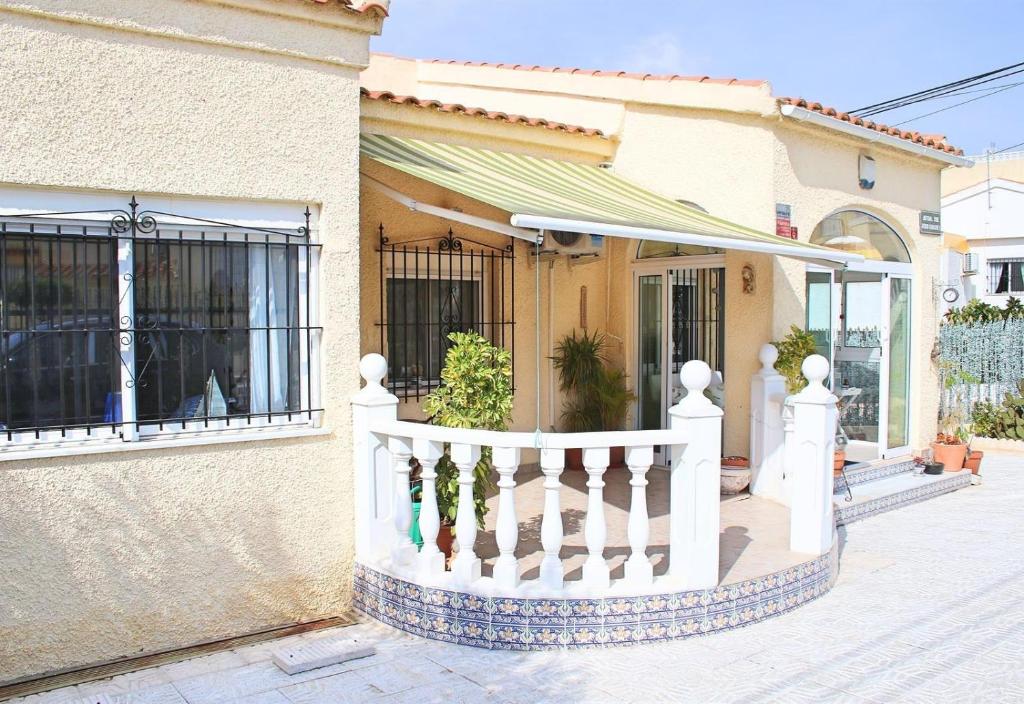 Luxury Detached Villa Near Ameniti