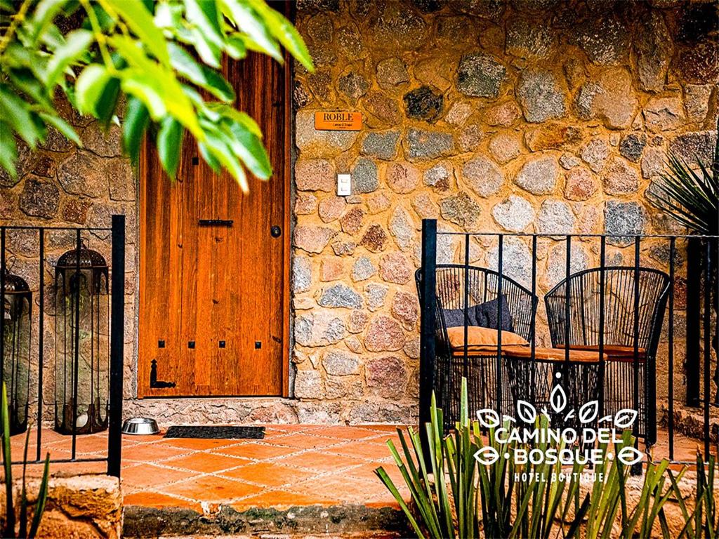 Hotel Boutique Camino Del Bosque - Tap to explore photos