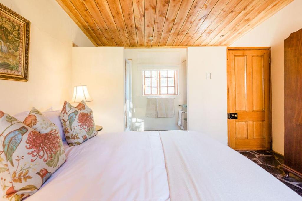 Onbedacht Cottage photo 4