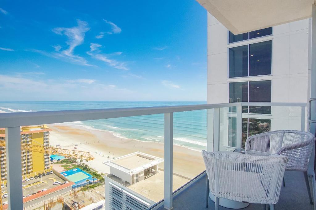 Daytona Grande Oceanfront Resort photo 3