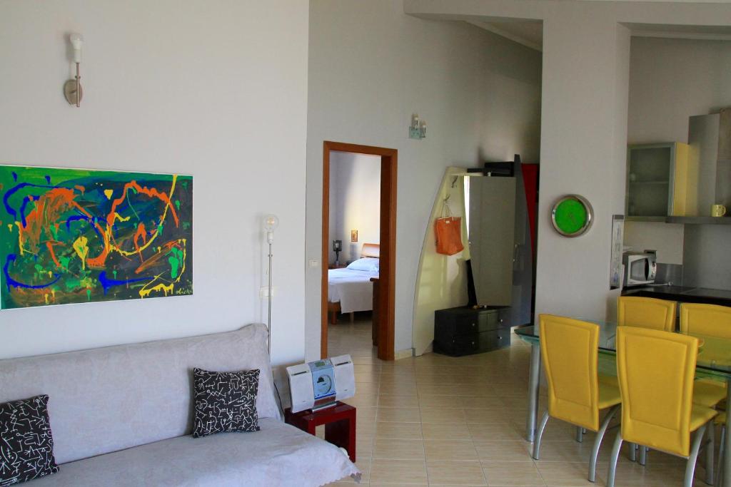 Maria Beach Home in Golem photo 2