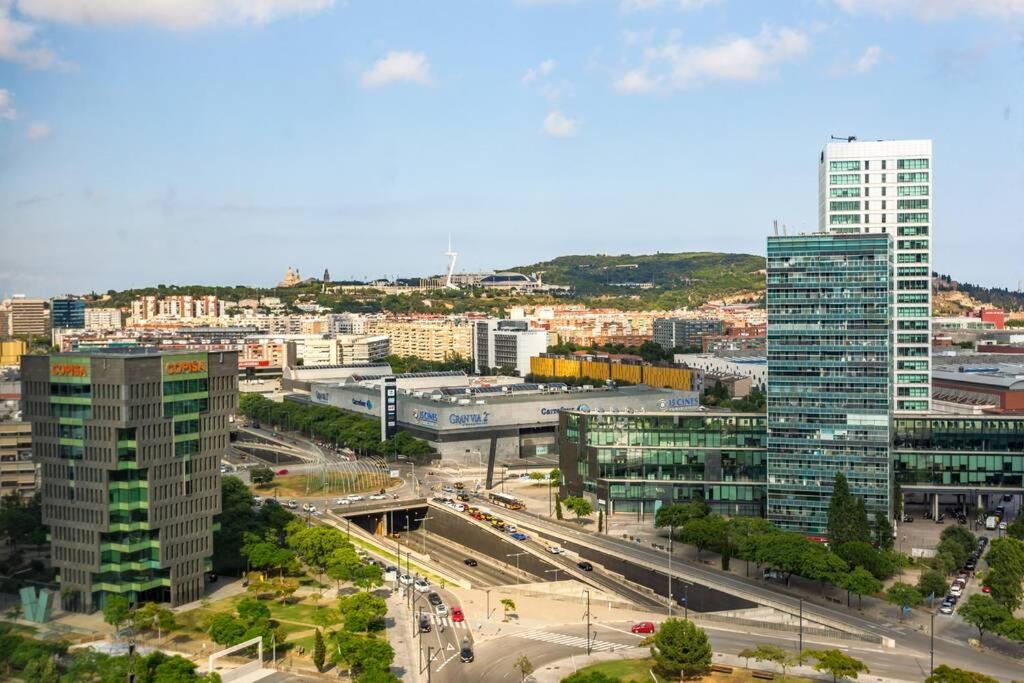 Lodging Apartments Fira-Barcelona 2 double bedroom w parking photo 4