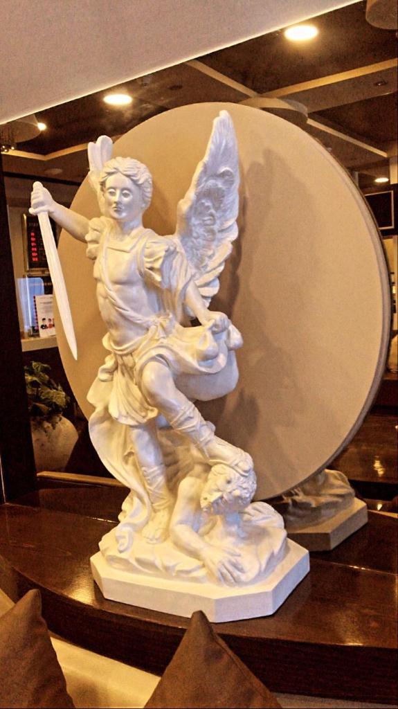 Saint Michael Hotel photo 4