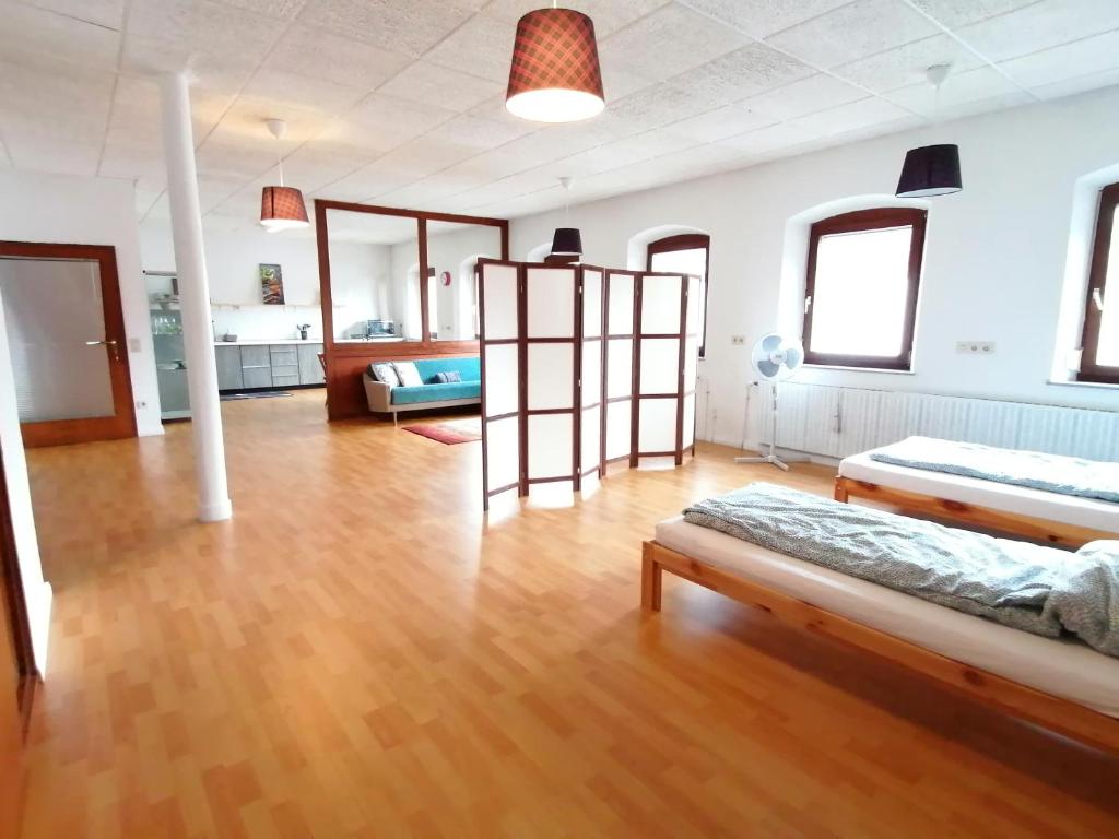 Geräumige Wohnung in zentraler Lage photo 4
