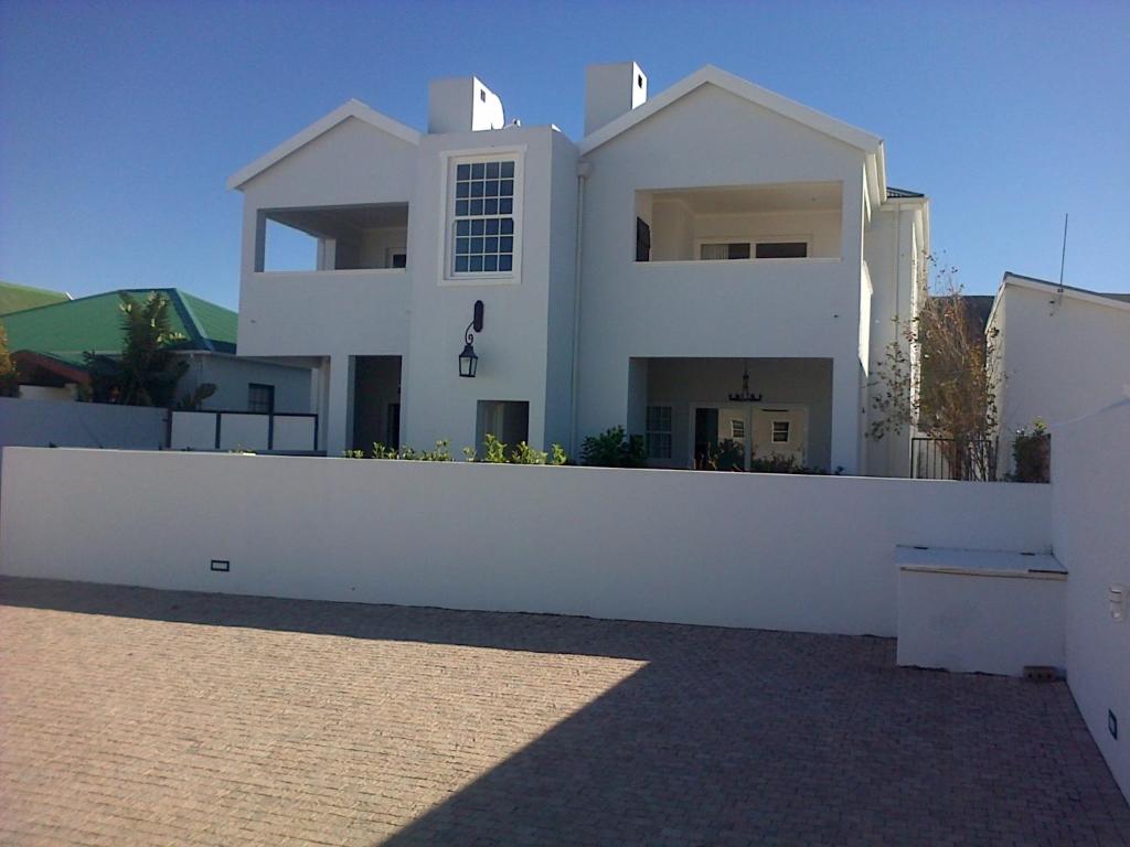 Kenjockity Self Catering Apartments photo 4