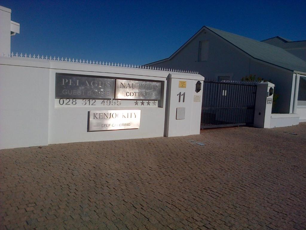 Kenjockity Self Catering Apartments photo 2