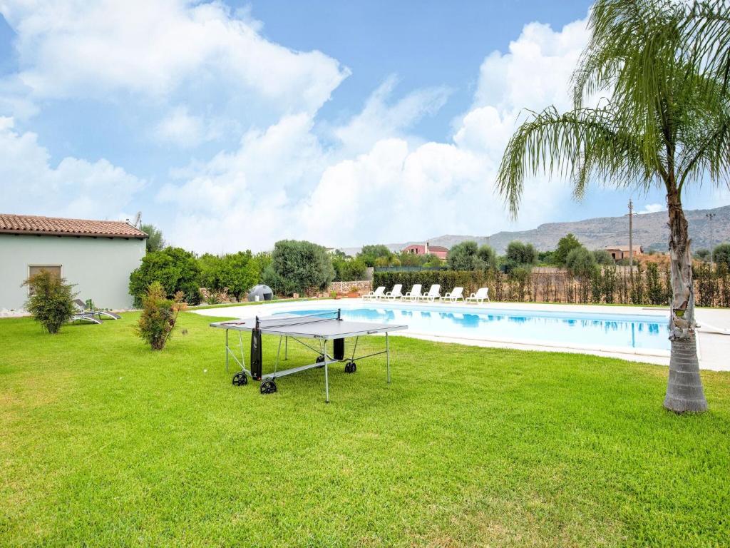 Belvilla by OYO Dream villa with private pool