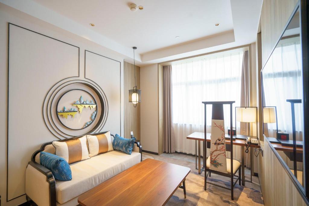 Guangzhou Baiyun Hotel photo 4