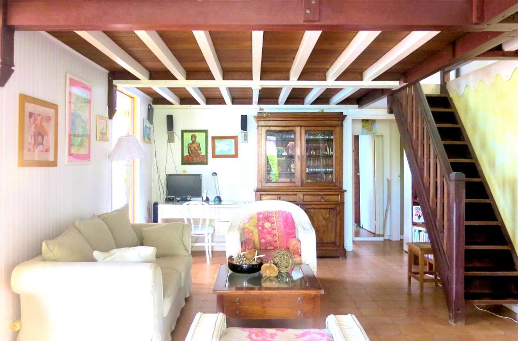 Villa de 3 chambres avec piscine privee jardin clos et wifi a Sainte Anne photo 1