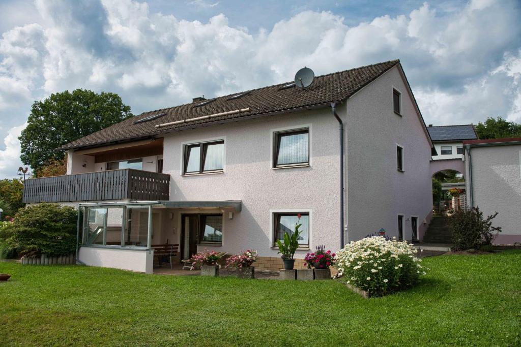 Ferienwohnung Werner mit Terrasse photo 3