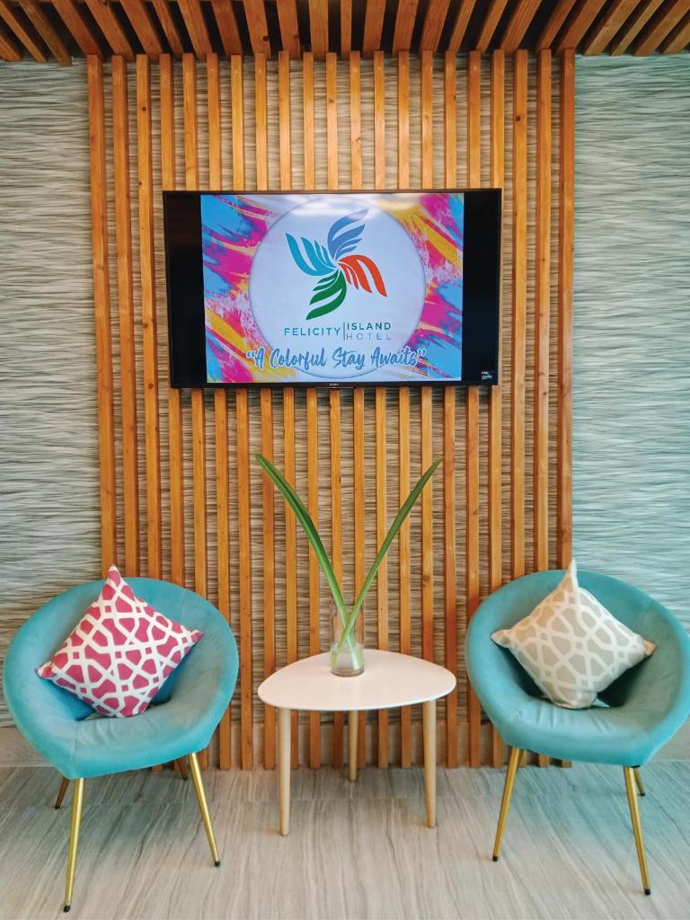 Felicity Island Hotel photo 1