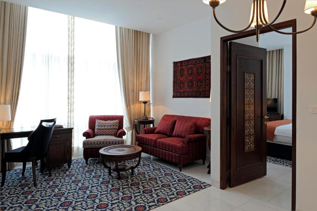 Сьюит (Представительский люкс), Отель Dushanbe Serena