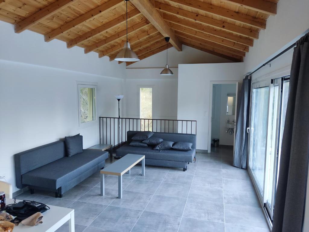 Villa Marianthi Afroditi House in Achillion woods photo 1