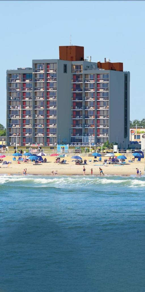 Breakers Resort Inn image