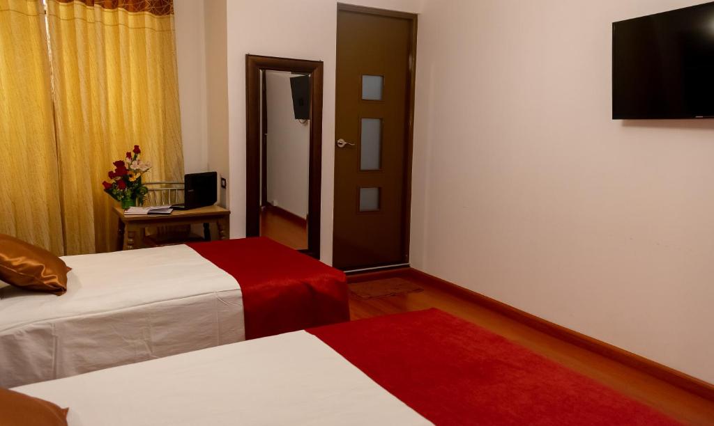 Hotel Royal Inn photo 3
