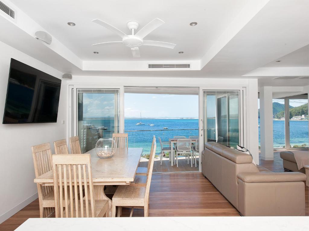 Shoal Bay Views photo 3