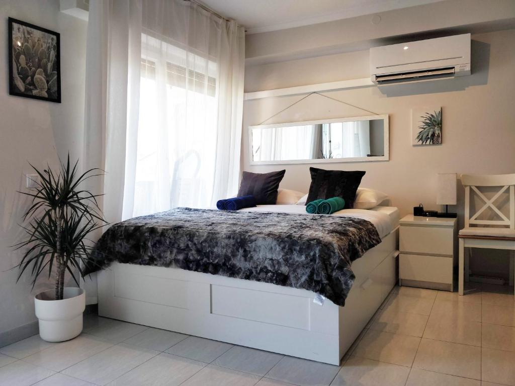 Bonavista Studio with a Balcony - Calella photo 2