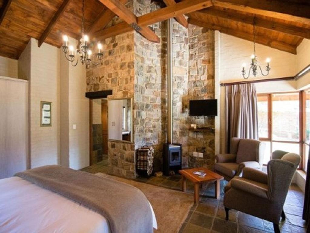 Big Oak Cottages photo 2
