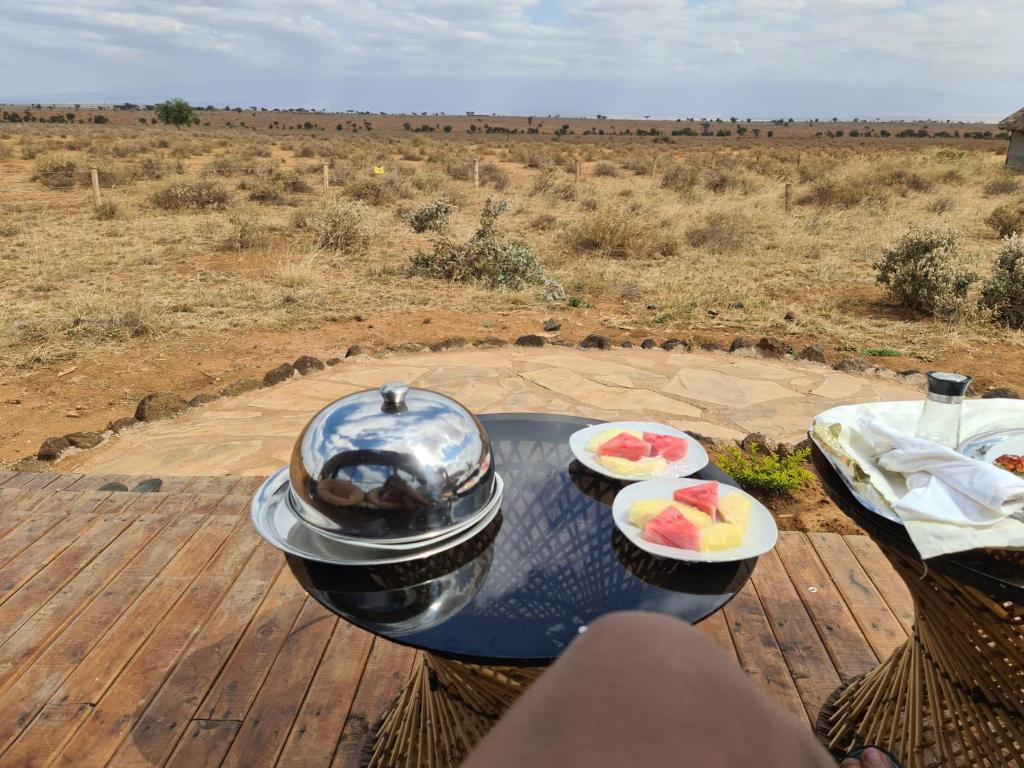 Amanya King Lion 1-Bed Wigwam in Amboseli photo 3