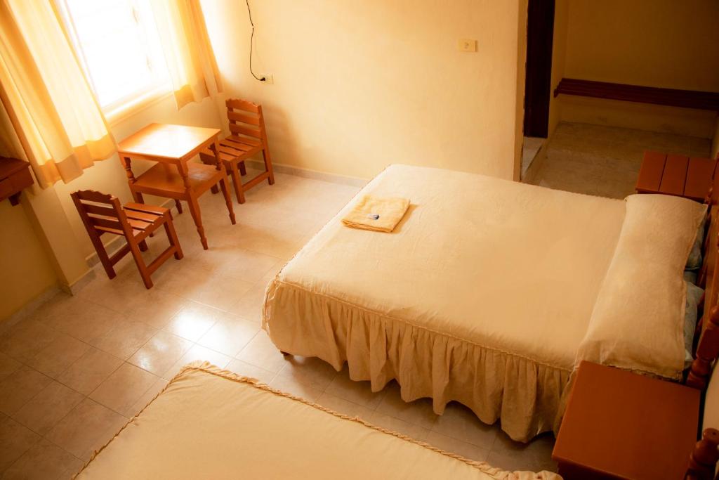 Hotel Isla Esmeralda photo 3