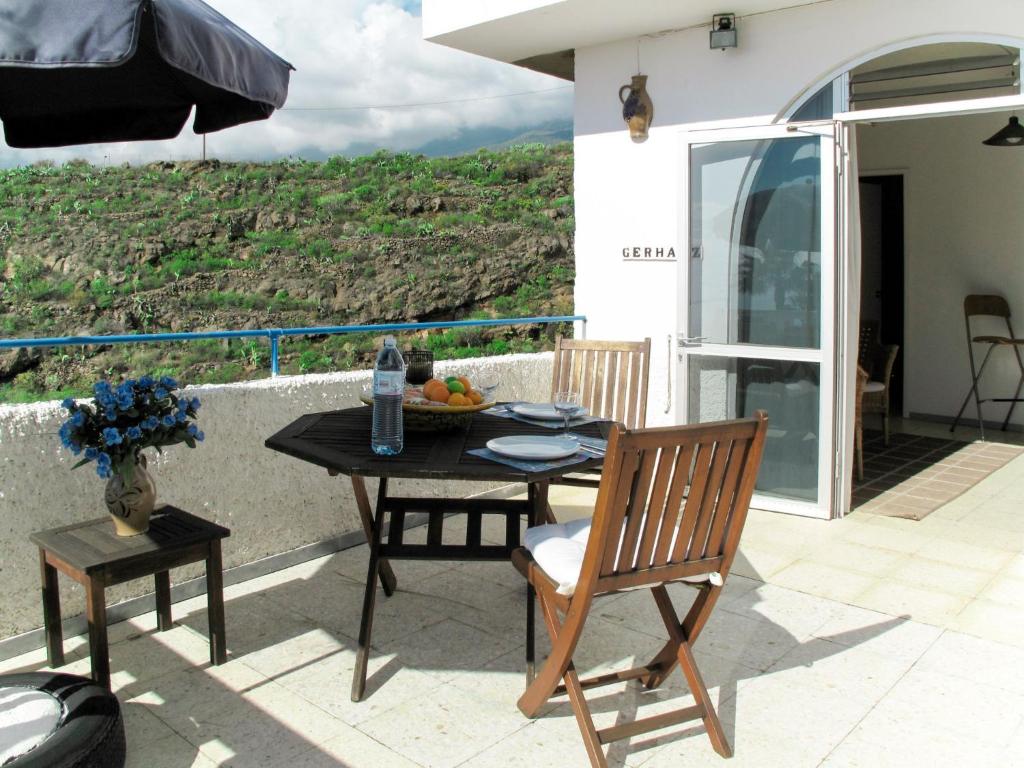 Apartment Las Cuevecitas - CND110 by Interhome photo 1