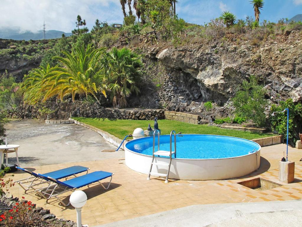 Holiday Home Cuevecitas - CND114 by Interhome